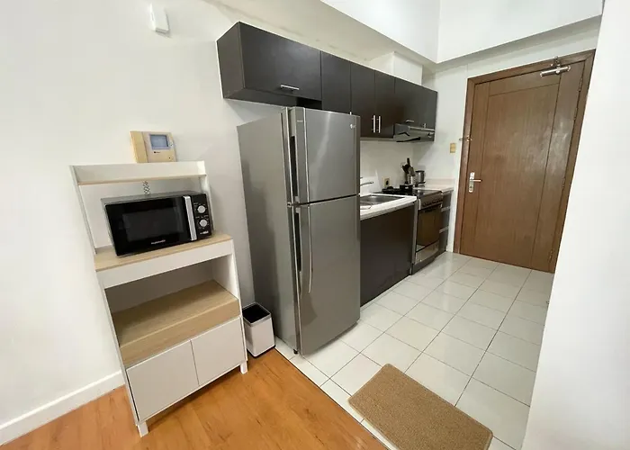 1 Bedroom In Near Us Embassy & St Lukes Apartment